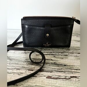 Kate Spade Black pebbled crossbody wallet with detachable strap 7.75” W x 4.5” W